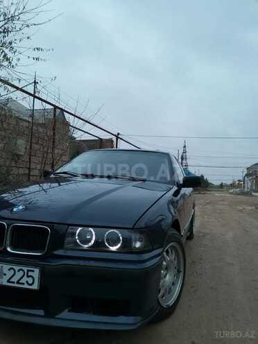 BMW 318 1994, 400,000 km - 1.8 l - Bakı