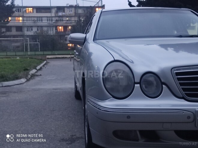 Mercedes E 280 2000, 450,000 km - 2.8 l - Bakı