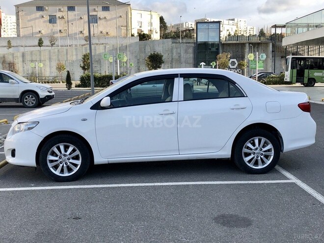 Toyota Corolla 2009, 236,000 km - 1.6 л - Bakı