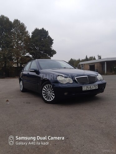 Mercedes C 200 2001, 300,000 km - 2.0 l - Göygöl