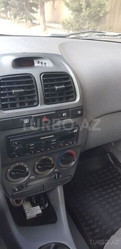 Hyundai Accent 2004, 346,000 km - 1.6 л - Bakı