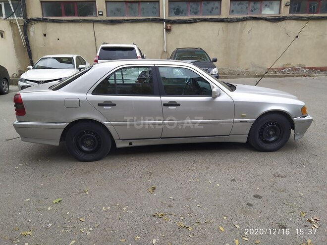 Mercedes C 180 1997, 430,000 km - 1.8 l - Bakı