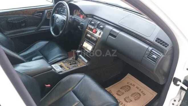 Mercedes E 320 1999, 186,000 km - 3.2 l - Cəlilabad