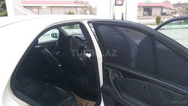 Mercedes E 320 1999, 186,000 km - 3.2 l - Cəlilabad
