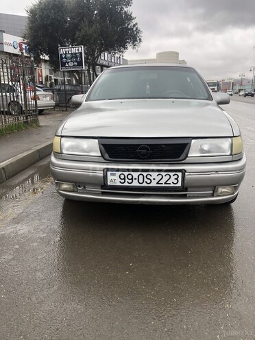 Opel Vectra 1995, 312,456 km - 1.8 l - Bakı