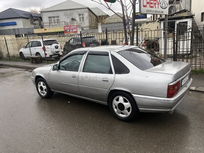 Opel Vectra 1995, 312,456 km - 1.8 l - Bakı