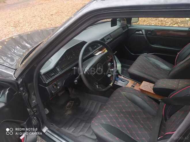 Mercedes E 300 1993, 212,325 km - 3.0 l - Qəbələ