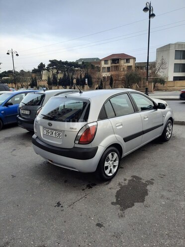 Kia Rio 2006, 168,000 km - 1.5 л - Bakı
