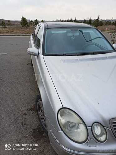 Mercedes E 240 2003, 220,000 km - 2.6 l - Gəncə