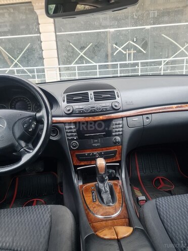 Mercedes E 220 2002, 338,000 km - 2.2 l - Bakı