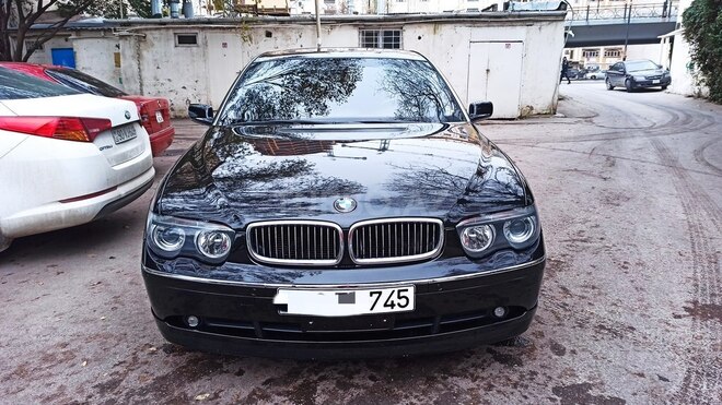 BMW 745 2003, 226,707 km - 4.4 l - Bakı