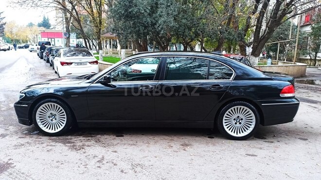 BMW 745 2003, 226,707 km - 4.4 l - Bakı