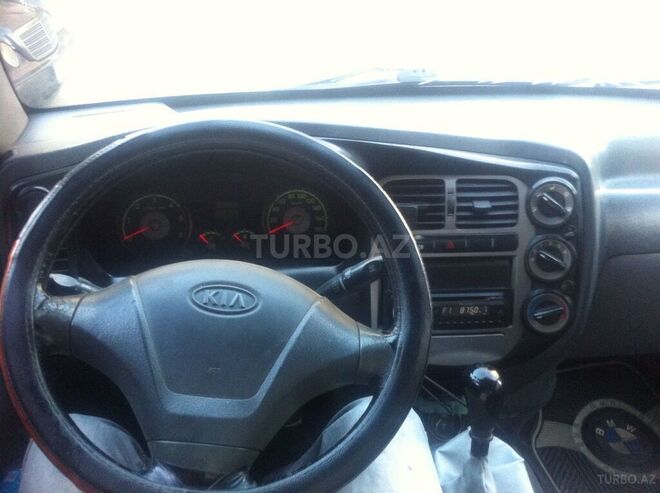 Kia Bongo 2005, 190,000 km - 2.7 л - Qazax