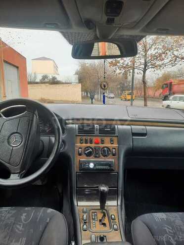 Mercedes E 200 1998, 368,463 km - 2.0 l - Gəncə