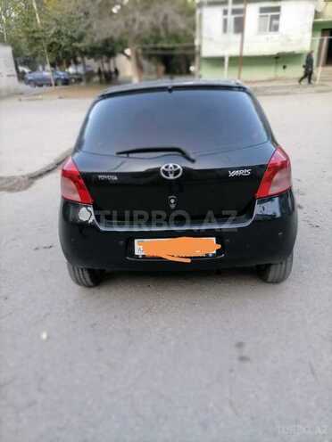 Toyota Yaris 2008, 135,000 km - 1.3 l - Bakı