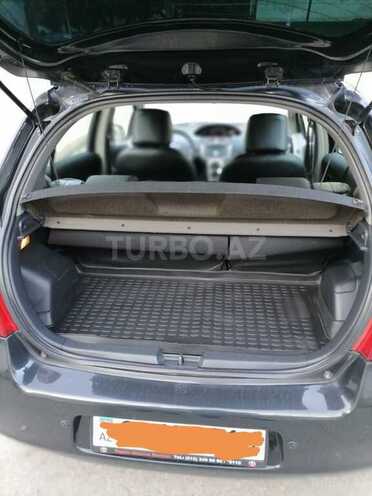Toyota Yaris 2008, 135,000 km - 1.3 l - Bakı