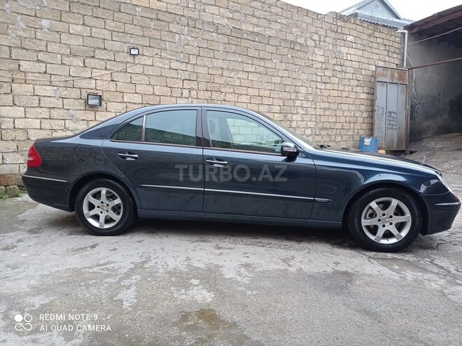Mercedes E 240 2003, 460,000 km - 2.4 l - Bakı