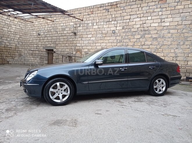Mercedes E 240 2003, 460,000 km - 2.4 l - Bakı