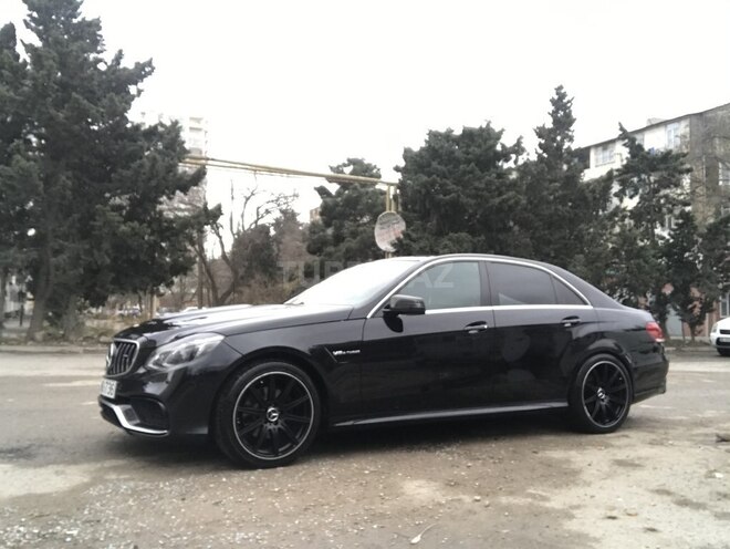 Mercedes E 350 2009, 180,000 km - 3.5 l - Bakı