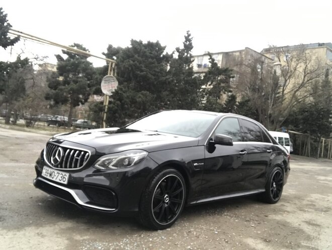 Mercedes E 350 2009, 180,000 km - 3.5 l - Bakı