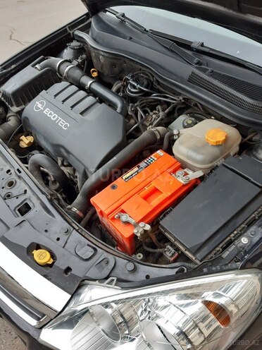 Opel Astra 2010, 239,800 km - 1.3 l - Bakı
