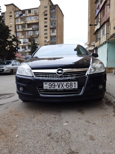 Opel Astra 2010, 239,800 km - 1.3 l - Bakı