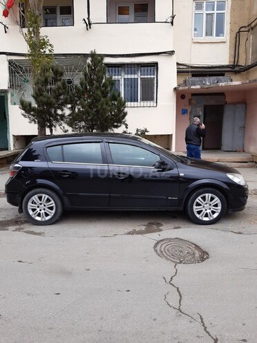 Opel Astra 2010, 239,800 km - 1.3 l - Bakı