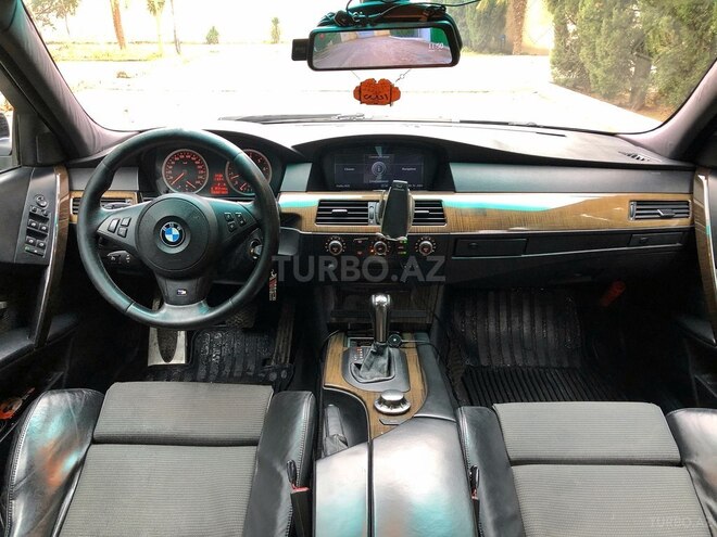 BMW 525 2005, 310,000 km - 2.5 л - Bakı