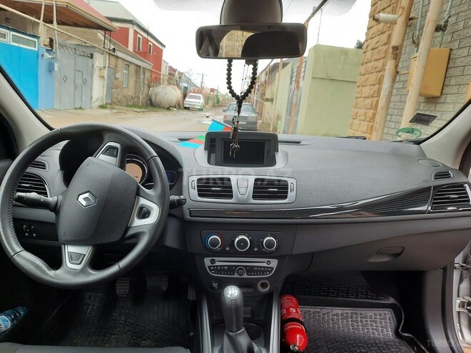 Renault Megane 2011, 154,209 km - 1.5 l - Bakı