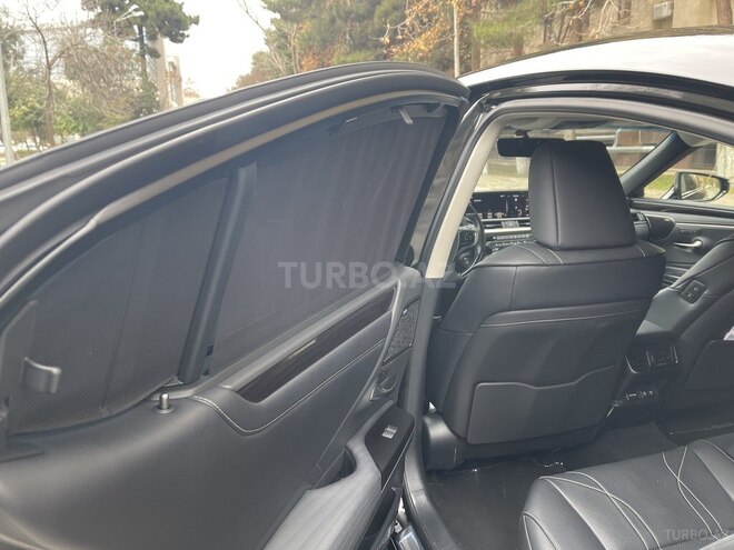 Lexus ES 250 2018, 18,000 km - 2.5 л - Bakı