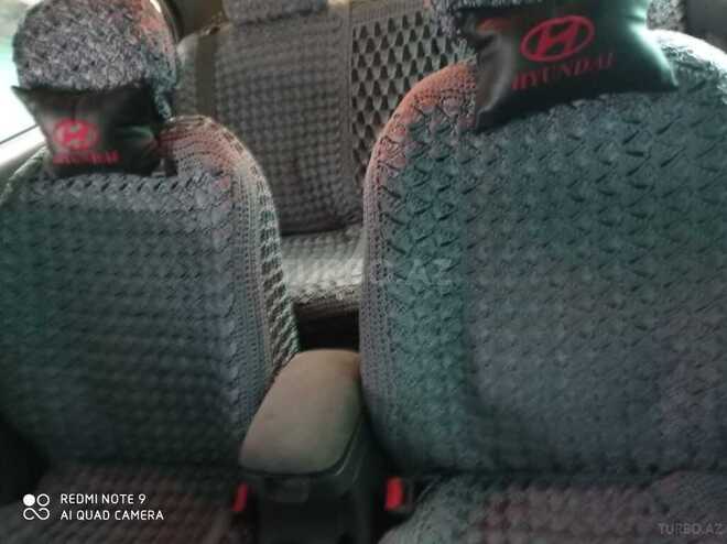 Hyundai Elantra 2002, 185,000 km - 2.0 l - Gəncə