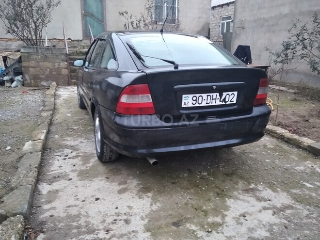 Opel Vectra 1996, 250,000 km - 2.0 l - Bakı