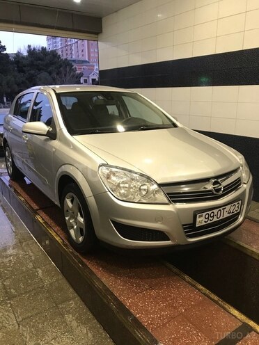 Opel Astra 2007, 180,000 km - 1.3 l - Bakı