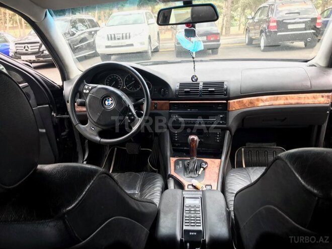 BMW 523 1997, 260,000 km - 2.5 l - Bakı