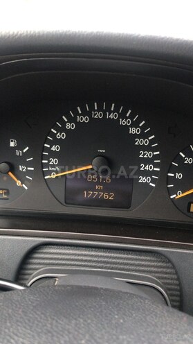 Mercedes E 240 2001, 177,000 km - 2.4 l - Ağdaş