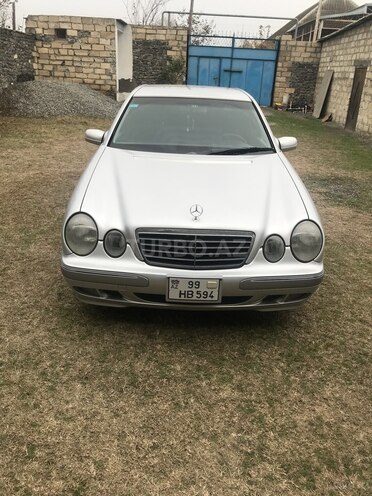 Mercedes E 240 2001, 177,000 km - 2.4 l - Ağdaş