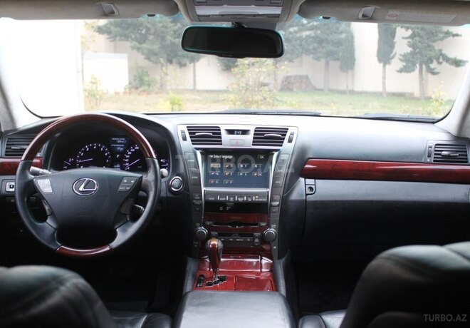 Lexus LS 460 2008, 174,300 km - 4.6 l - Bakı