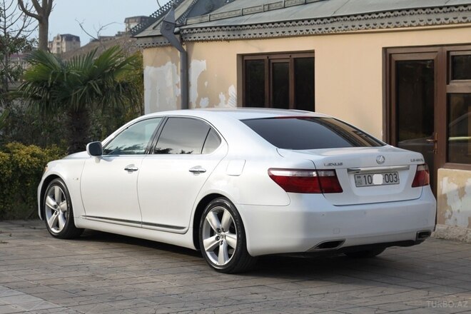 Lexus LS 460 2008, 174,300 km - 4.6 l - Bakı