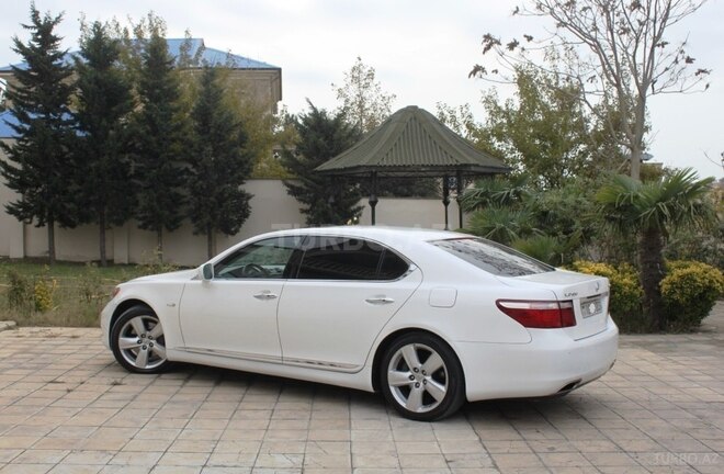 Lexus LS 460 2008, 174,300 km - 4.6 l - Bakı