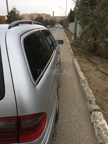 Mercedes E 220 1999, 397,000 km - 2.2 l - Bakı