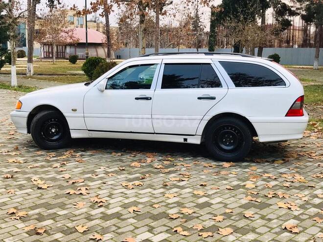Mercedes C 220 1999, 220,631 km - 2.2 l - İmişli