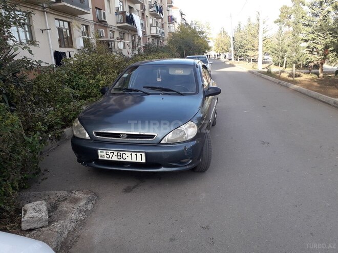 Kia Rio 2001, 180,000 km - 1.5 l - Şəmkir