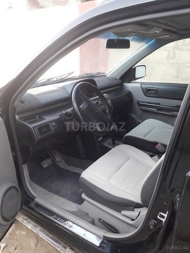 Nissan X-Trail 2003, 235,000 km - 2.0 l - Bakı