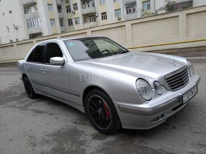 Mercedes E 240 2000, 325,000 km - 2.6 l - Bakı