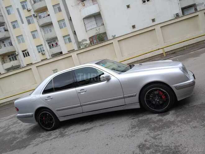 Mercedes E 240 2000, 325,000 km - 2.6 l - Bakı