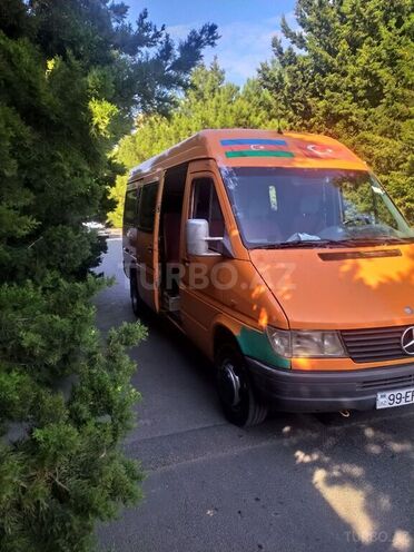 Mercedes Sprinter 412 1997, 600,000 km - 2.5 l - Bakı