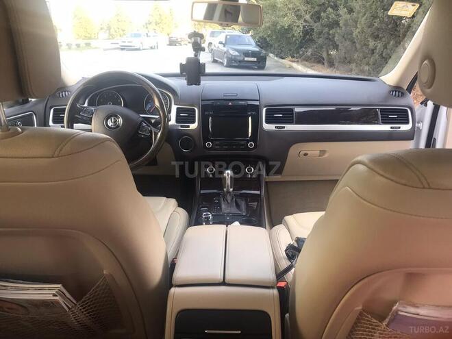 Volkswagen Touareg 2012, 57,000 km - 3.0 l - Bakı