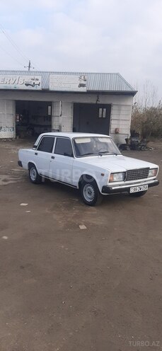 LADA (VAZ) 2107 2006, 152,000 km - 1.6 л - Salyan