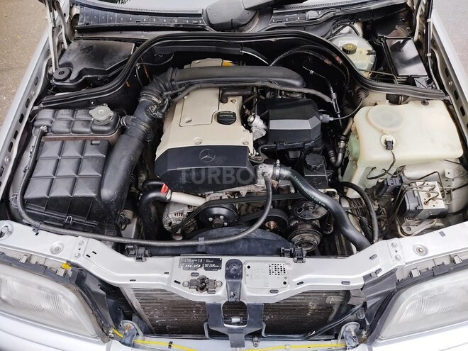 Mercedes C 200 1997, 302,000 km - 2.0 l - Bakı