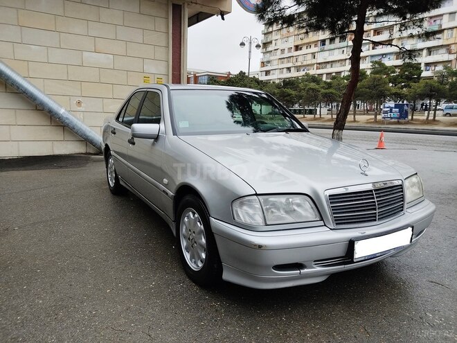 Mercedes C 200 1997, 302,000 km - 2.0 l - Bakı